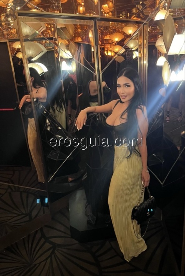 Mía , escort barcelona Colombiana