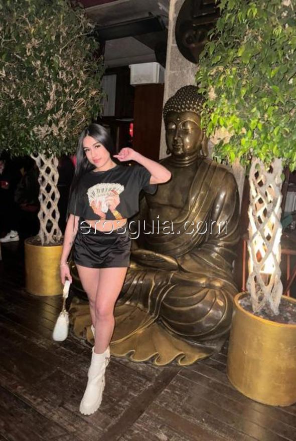Nicol, escort Barcelone Colombienne