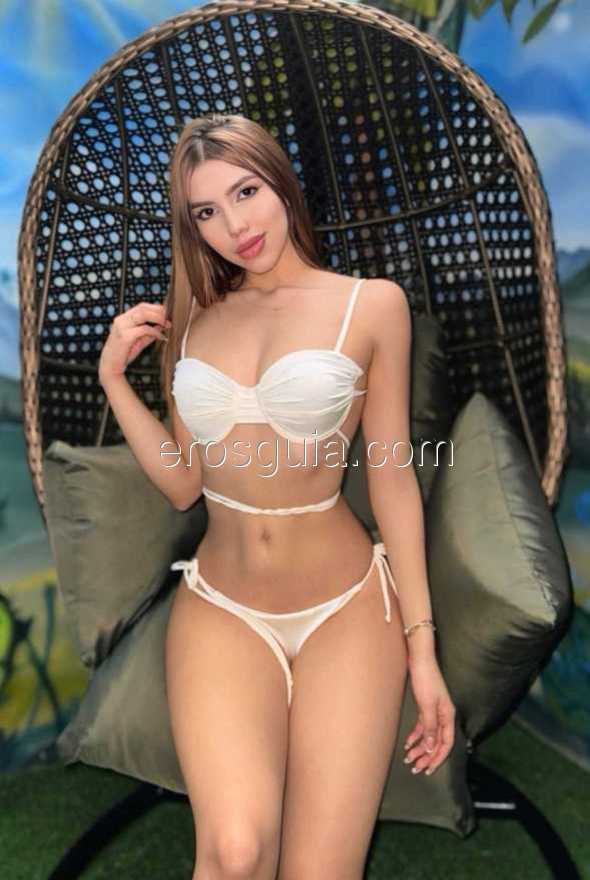 Nicol, Colombiana