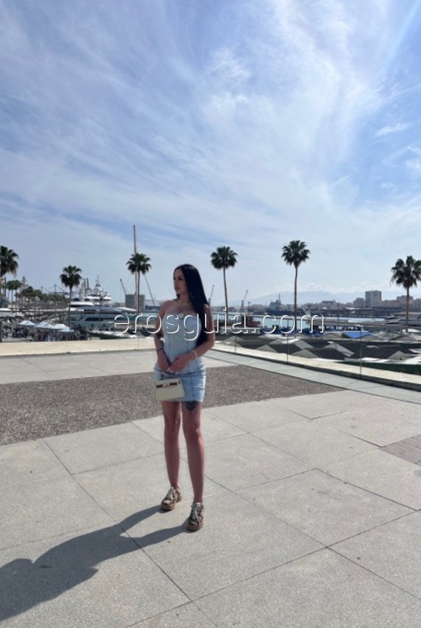 Reyna, escort Marbella Italienne