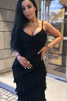 Reyna, escort marbella Italiana