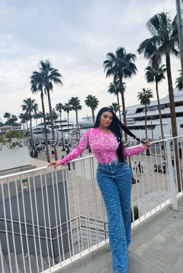 Antonia, escort girl à Marbella