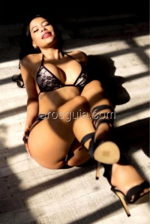 Emily, Colombiana