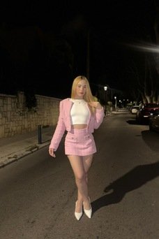 Karoll, Colombiana