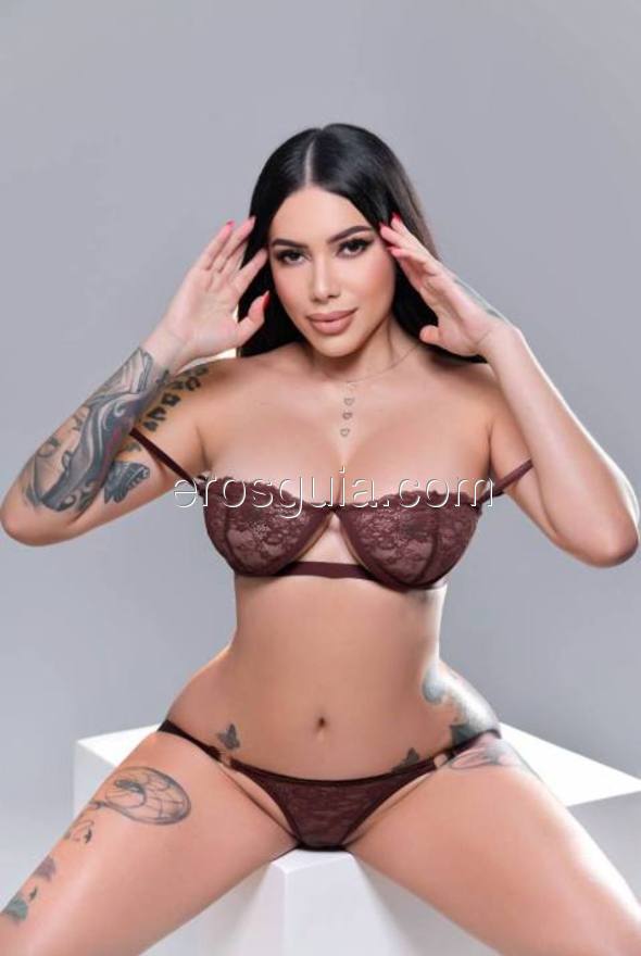 Farah, escort en barcelona