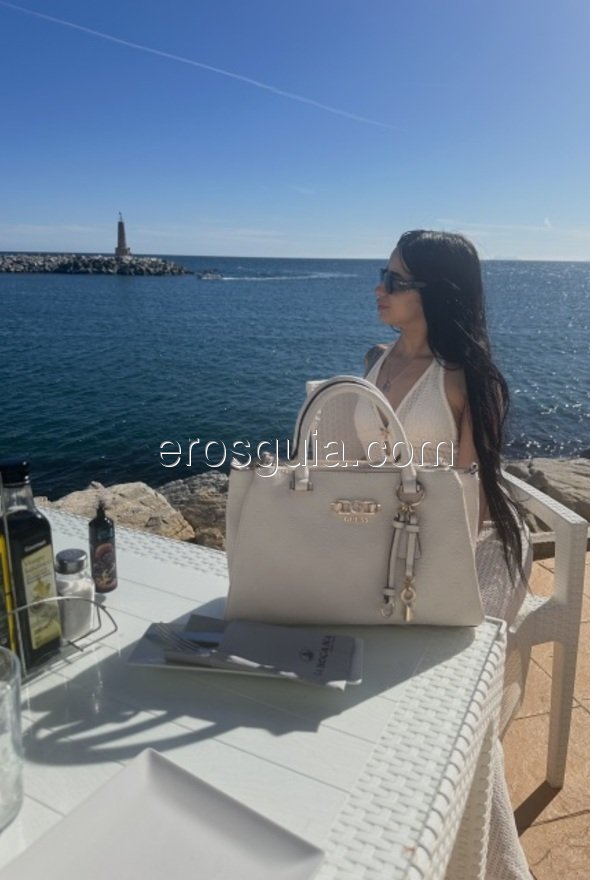 Candela, escort girl à Marbella