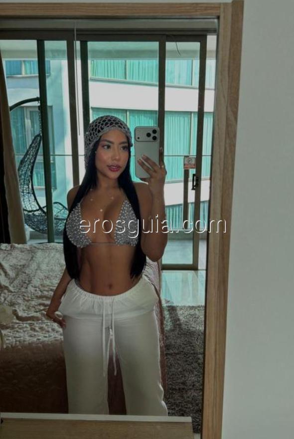 Adhara, escort en barcelona Colombiana