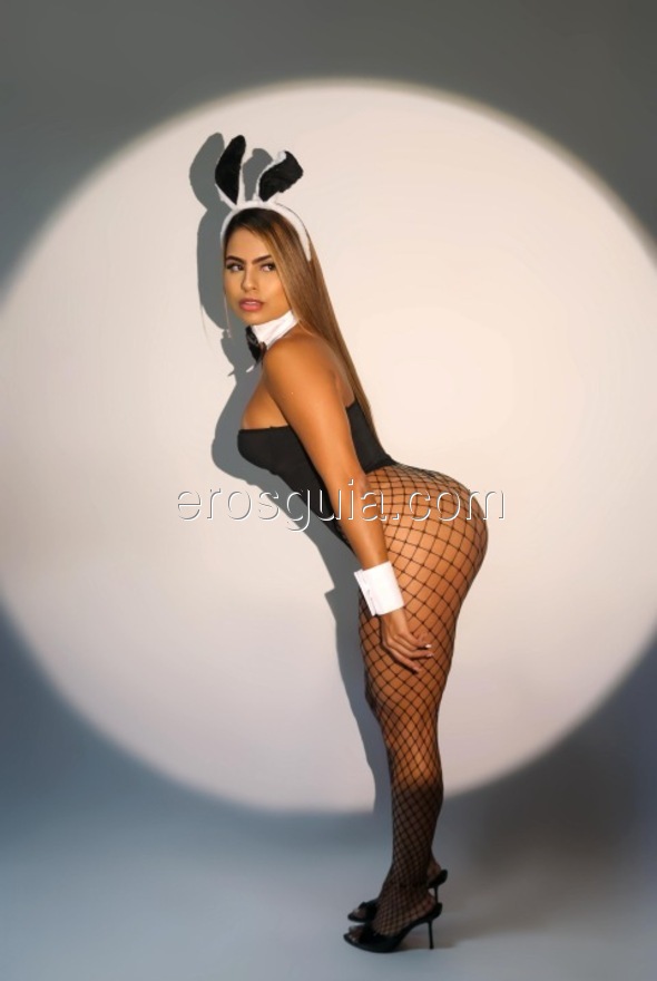 Alana M , escort madrid Colombiana