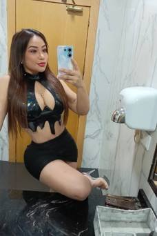 Carla , Colombiana