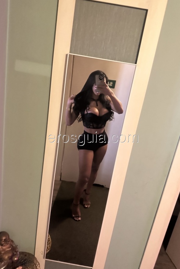 Fernanda Amorim, escorte trans à barcelone Brésilienne