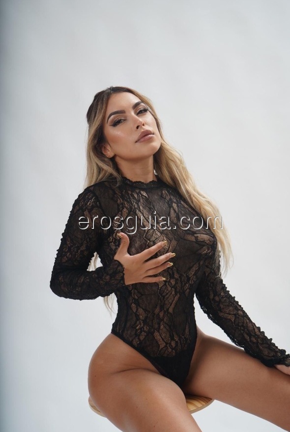 Cata , Colombiana