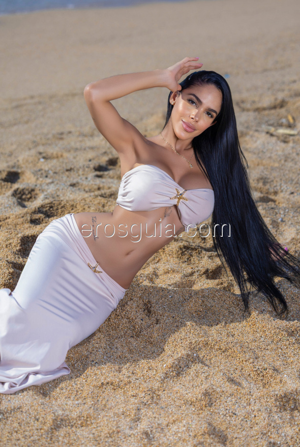 Lucia, Barcelona escort Venezuelan