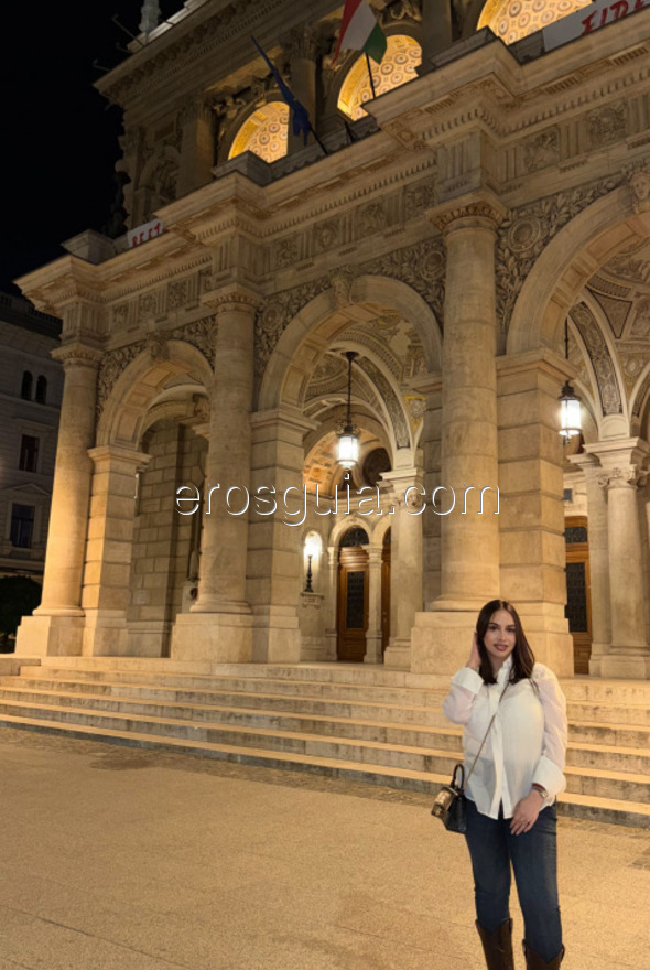 Sara , escort in valencia Spanish