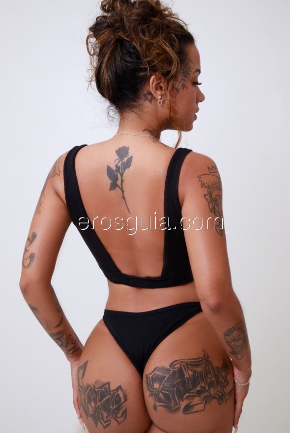 Safira, escort barcelona Brasileña
