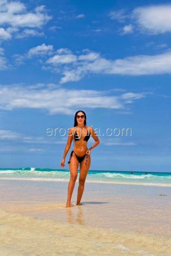 Gaby , Barcelona escort Colombian