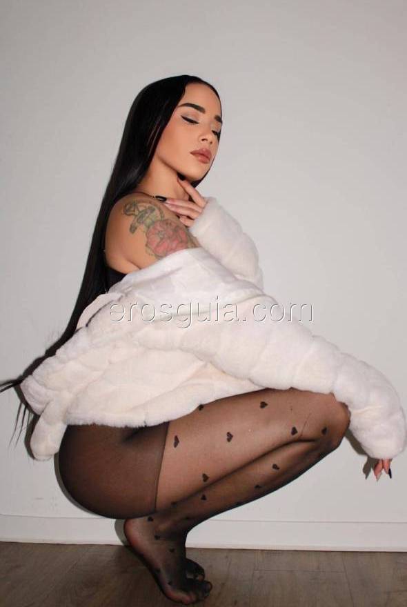 Mia , escort en barcelona