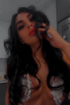 María Roy, Panamense