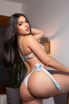 Scarlett, escorts barcelona Colombiana