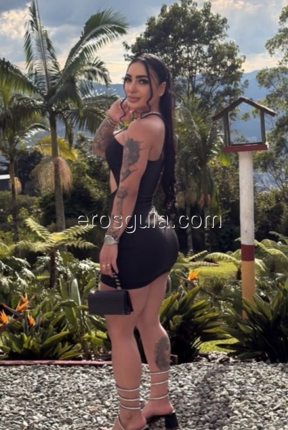 Valery , Colombiana