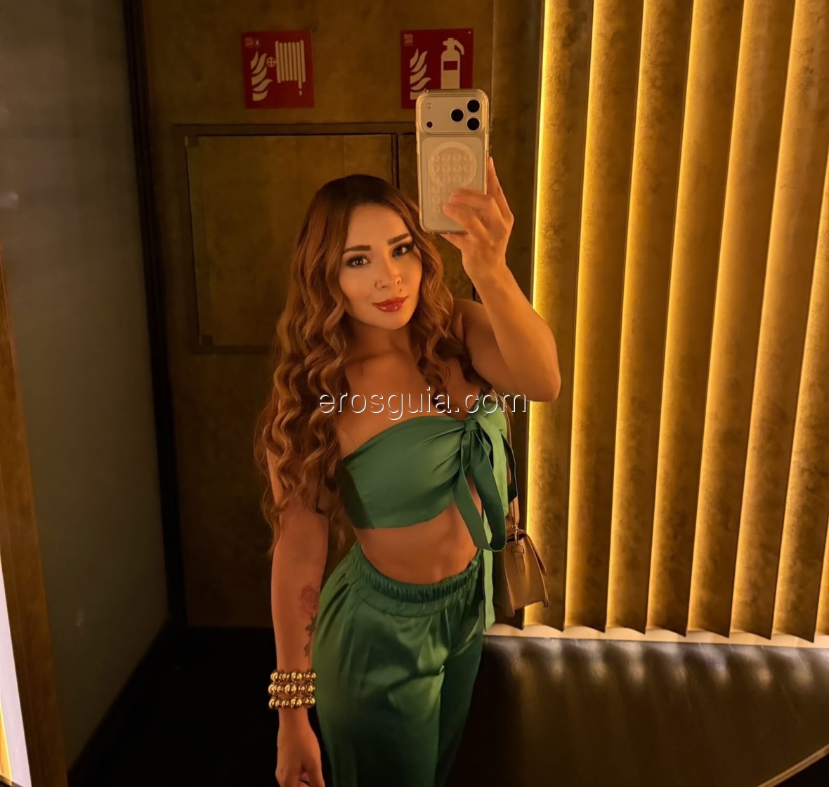 Eva, Colombian