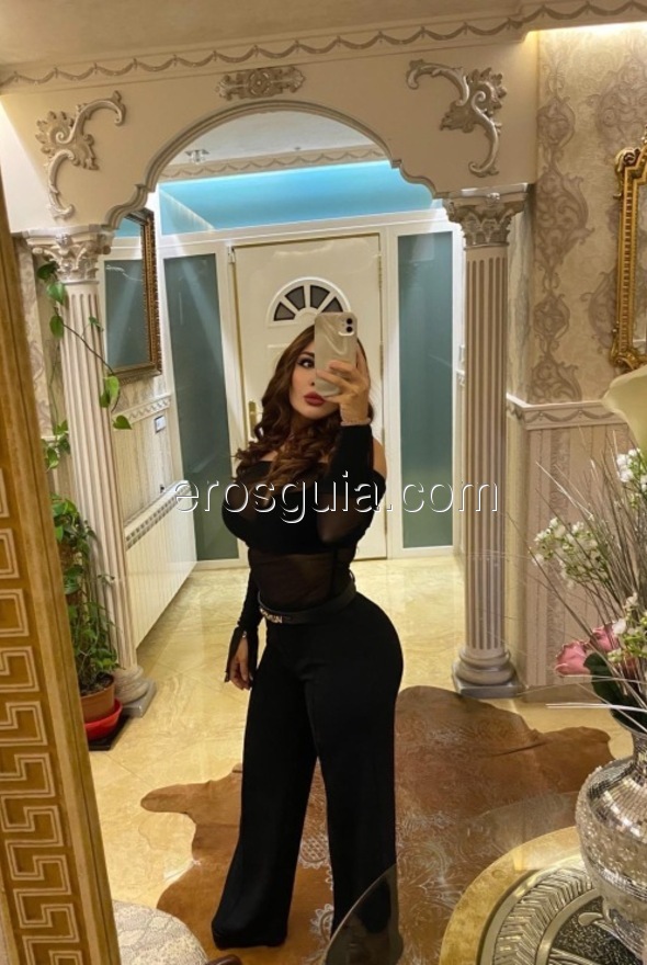 Eva, Colombian