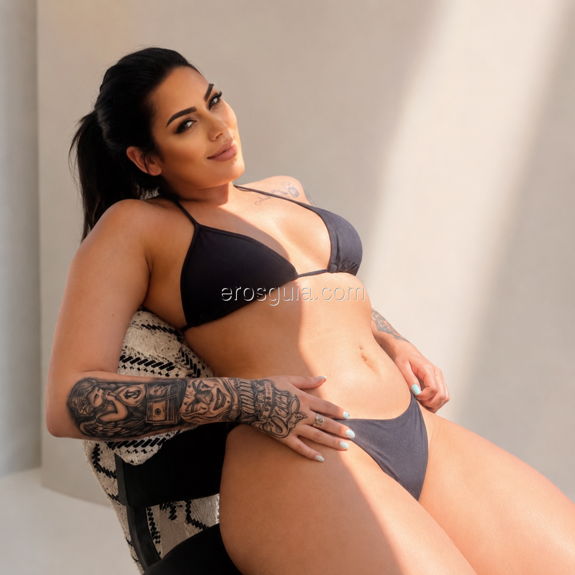 Vitoria, escort en marbella