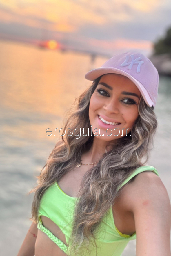 Luna, Paraguaya
