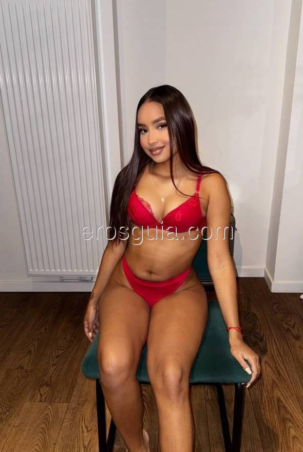 Mia, Venezolana
