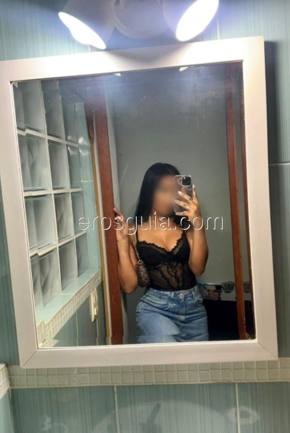 Lara, escort en barcelona Brasileña