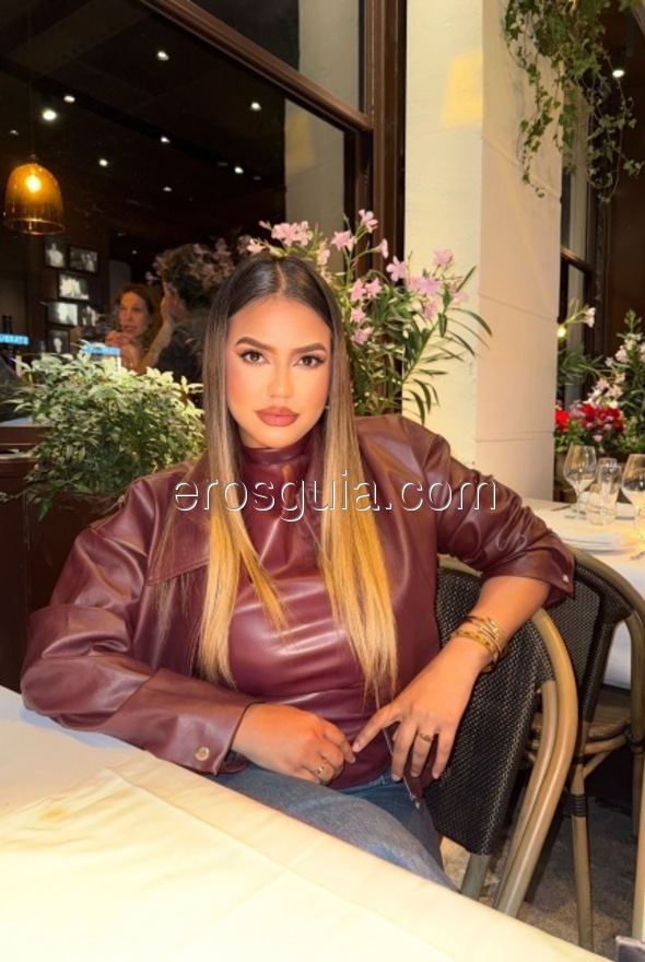 Karla , escort Barcelone Colombienne