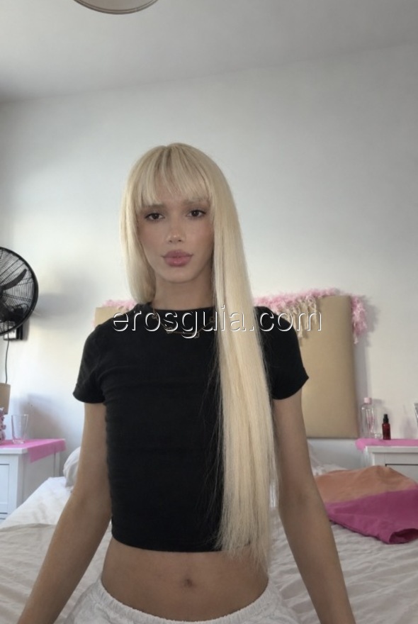 Larissa , trans barcellona Brasiliana