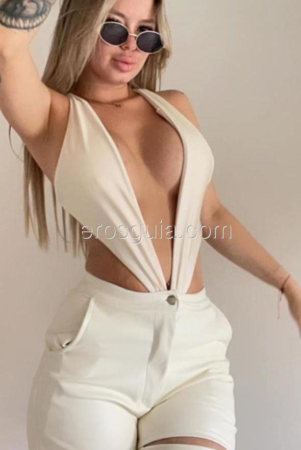 Andrea, escort en barcelona