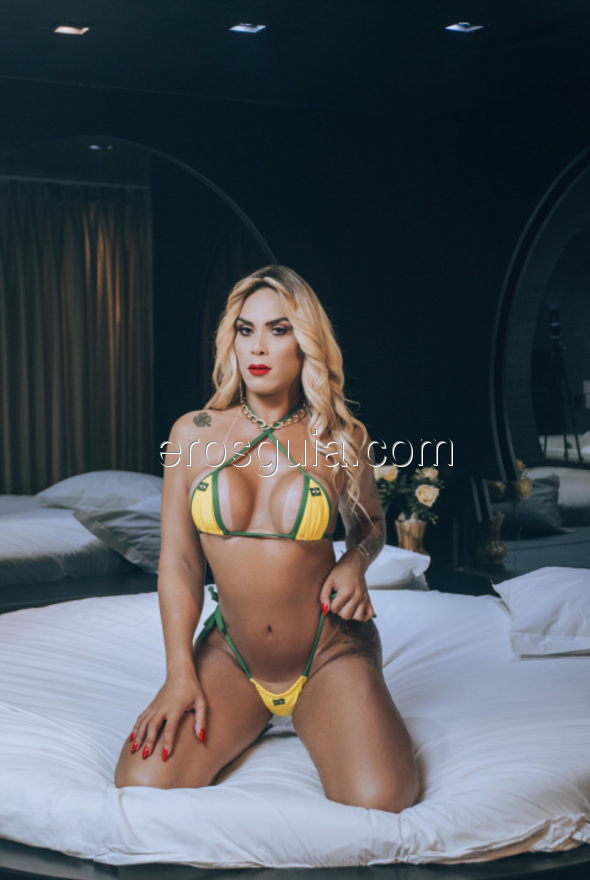 Raquely , escort travesti Brasileña