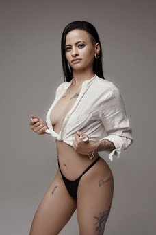 Sol, escorts barcelona Brasileña