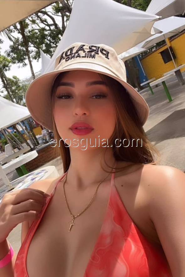 Caro , Colombiana