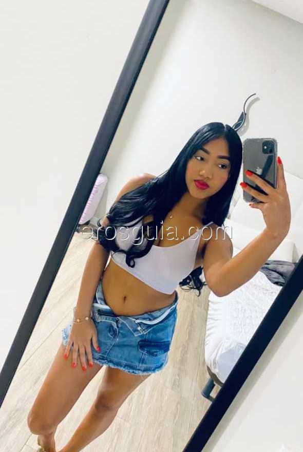 Mia, Venezolana