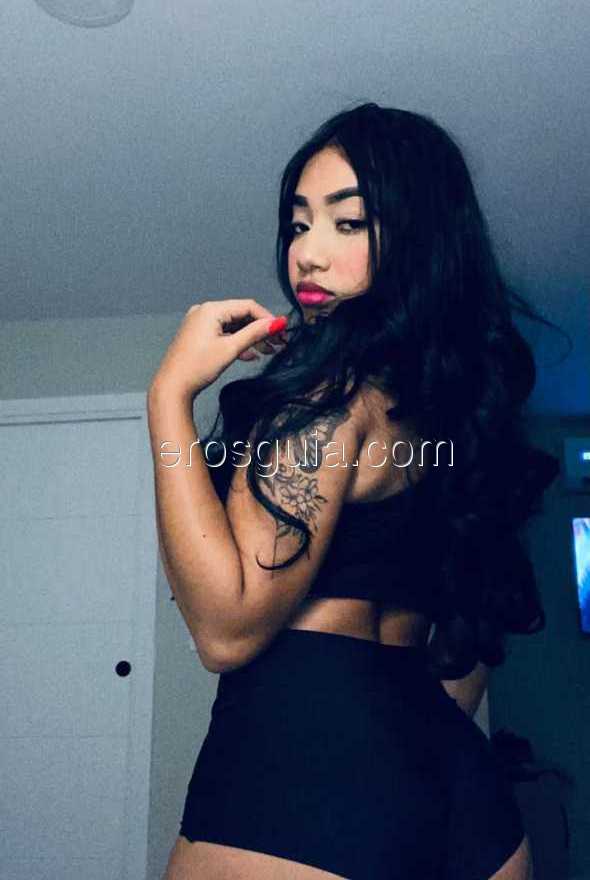 Mia, Venezolana
