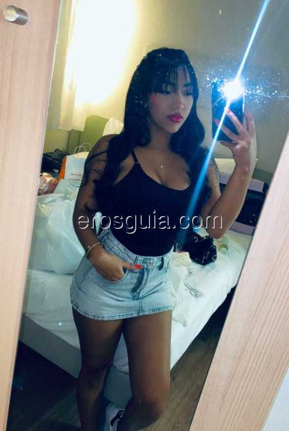 Mia, Venezolana