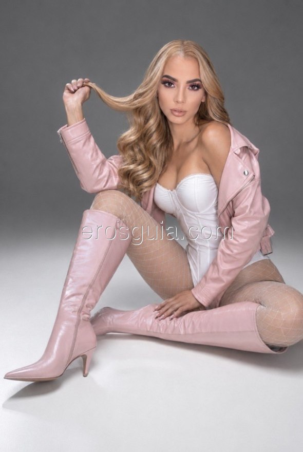 Isis, Colombiana