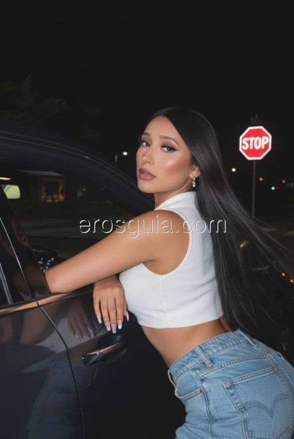 Mia, Colombiana