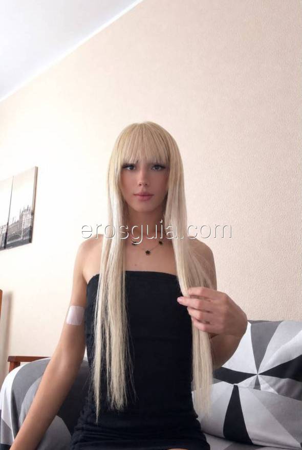 Larissa, Paraguaya