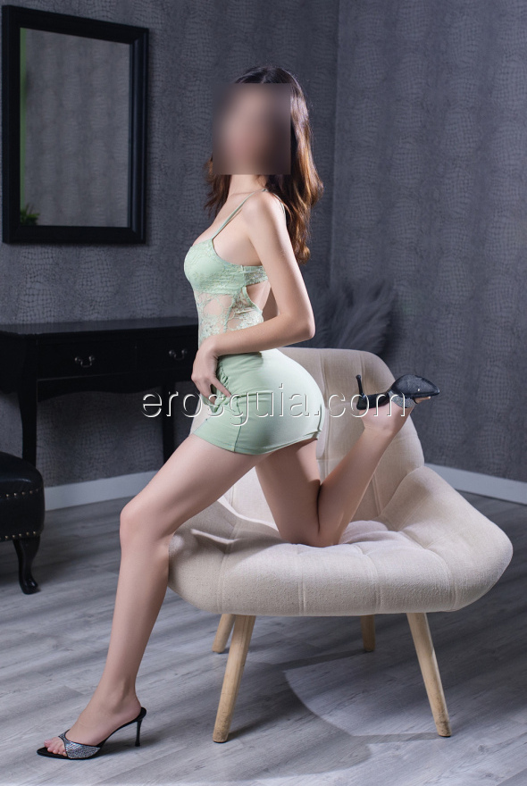 Gala , escort barcelona Española