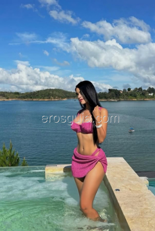 Valeria , escort en barcelona Colombiana