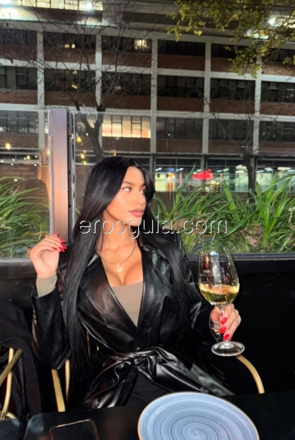 Cami , escort en barcelona Colombiana