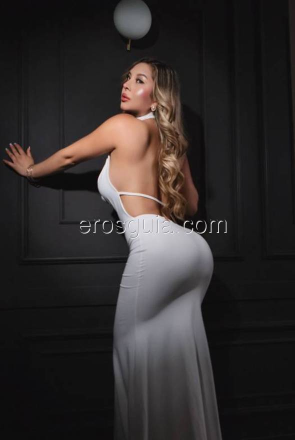 Alina, Colombienne
