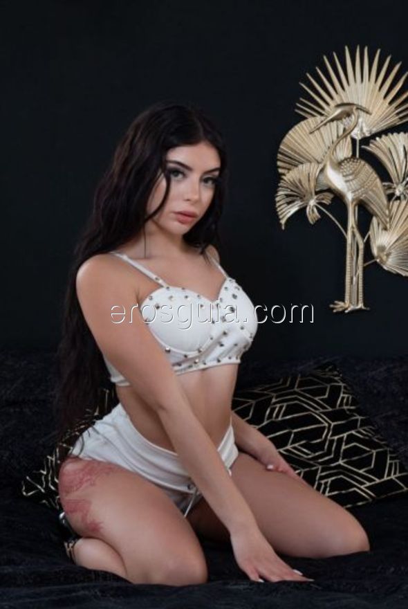 Yara, escort en barcelona