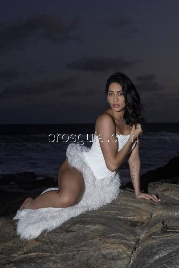 Rafaela , Brasileña