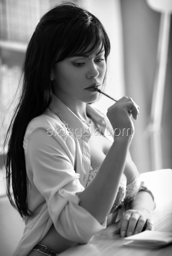 Alicia Bandera, escort girl à Barcelone